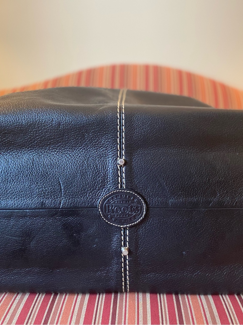 Roots vintage Black Leather Weekend Duffel Bag pebble leather - Picture 3 of 16